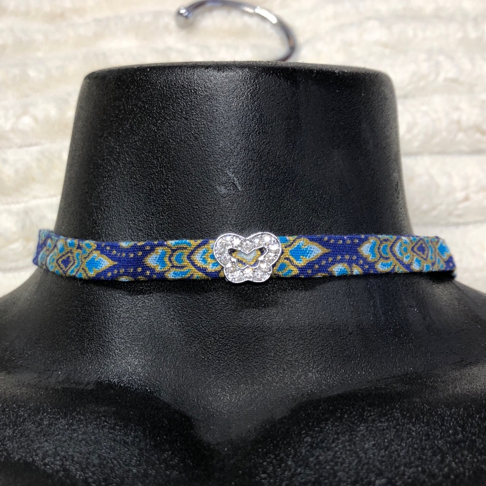 EUC Blue & Gold Paisley Fabric Choker Necklace with Clear Stone Butterfly Charm